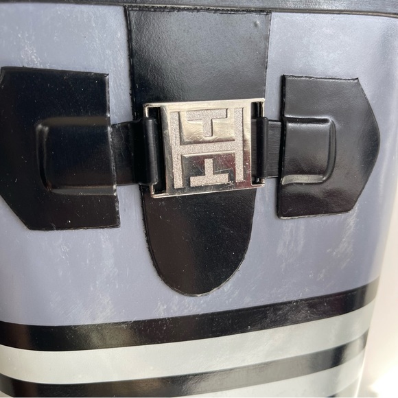 Tommy Hilfiger Black Rubber Rain Boots Women size 6M - Picture 6 of 16